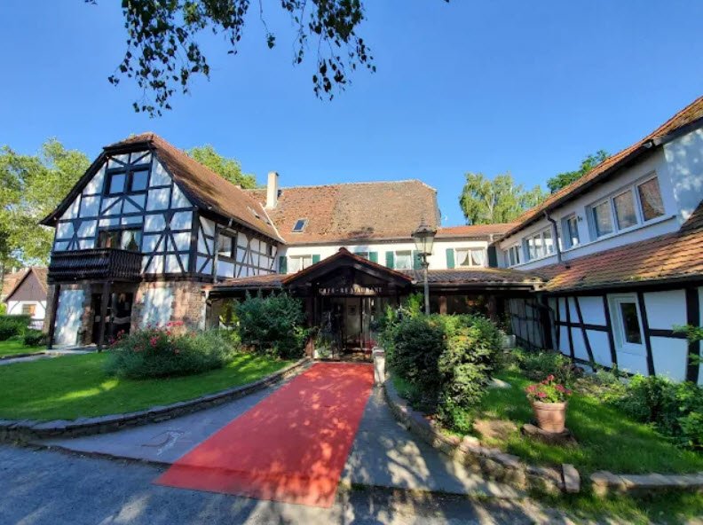 Jagdschloss Mönchbruch, Germany